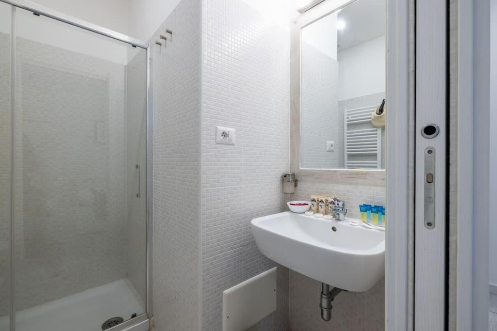 Vatican Momahouse Luxury By Varental ローマ 部屋 写真